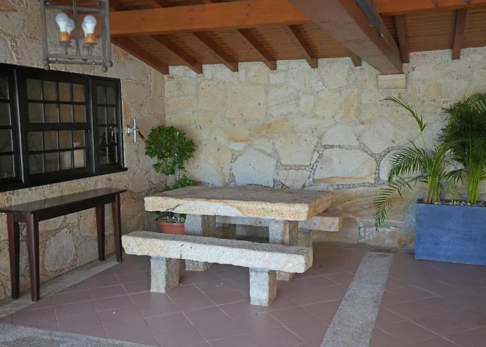 بيت ضيافة Casa Da Veiga De *